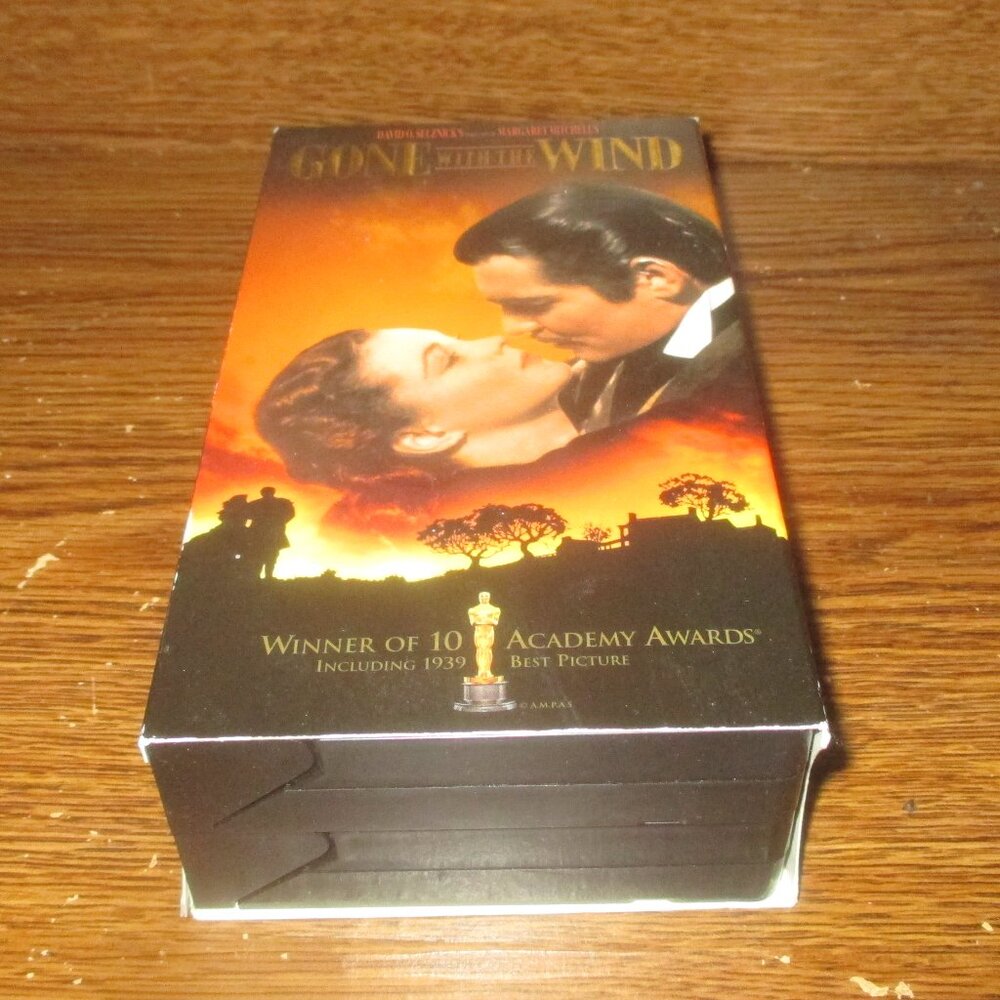 Gone With the Wind (VHS, 1999 remastered from 1939, 2 tapes) Clark Gable